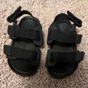 Cat & Jack Black Kids Sandals